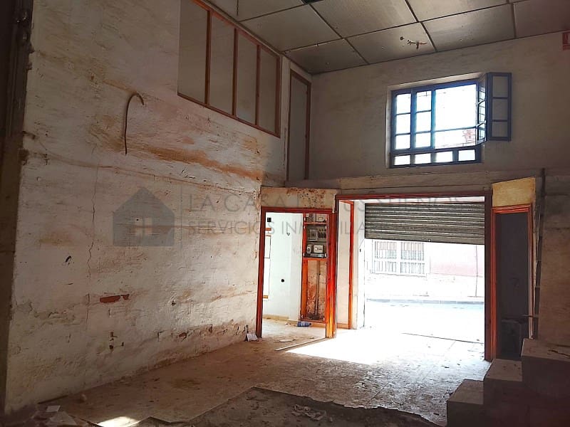 Commerciale in vendita in Sax - 110.000 € (Rif: 9937811)