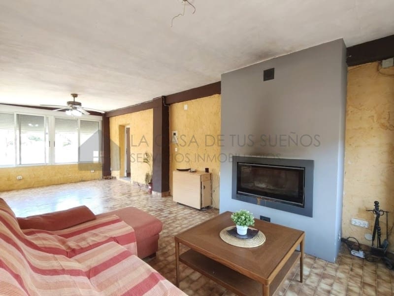 3 Zimmer Finca/Landgut zu verkaufen in Petrel / Petrer - 217.000 € (Ref: 9953903)