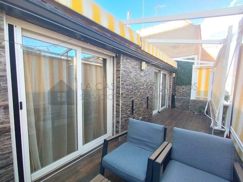 2 chambre Penthouse à vendre à Elda - 219 000 € (Ref: 9972993)