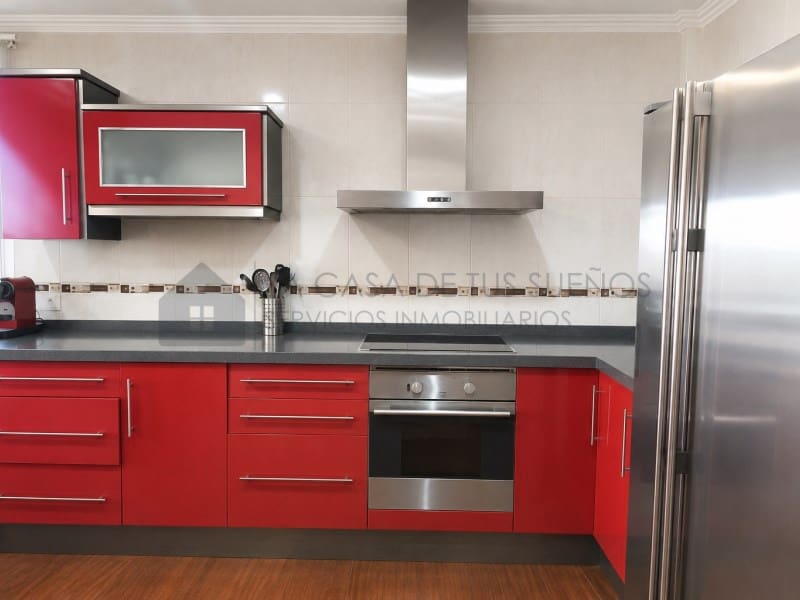 4 camera da letto Villa da affittare in Sax con piscina garage - 1.800 € (Rif: 9984543)