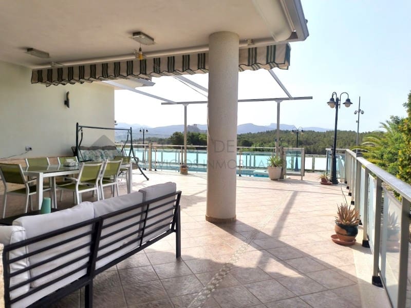 4 camera da letto Villa da affittare in Sax con piscina garage - 1.800 € (Rif: 9984543)