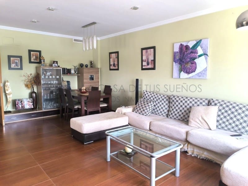 4 camera da letto Villa da affittare in Sax con piscina garage - 1.800 € (Rif: 9984543)