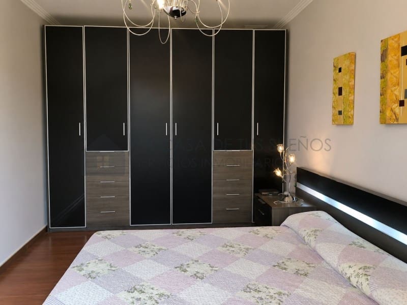 4 camera da letto Villa da affittare in Sax con piscina garage - 1.800 € (Rif: 9984543)