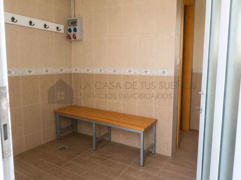 4 camera da letto Villa da affittare in Sax con piscina garage - 1.800 € (Rif: 9984543)