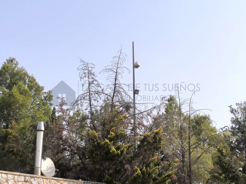 4 camera da letto Villa da affittare in Sax con piscina garage - 1.800 € (Rif: 9984543)