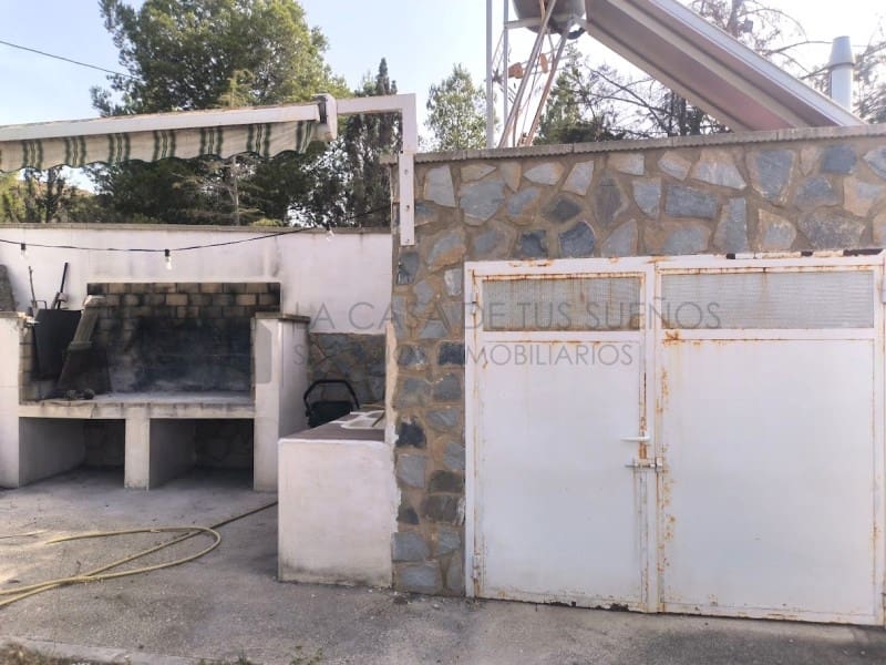 4 camera da letto Villa da affittare in Sax con piscina garage - 1.800 € (Rif: 9984543)
