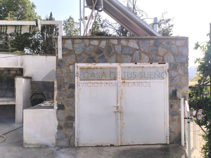 4 camera da letto Villa da affittare in Sax con piscina garage - 1.800 € (Rif: 9984543)