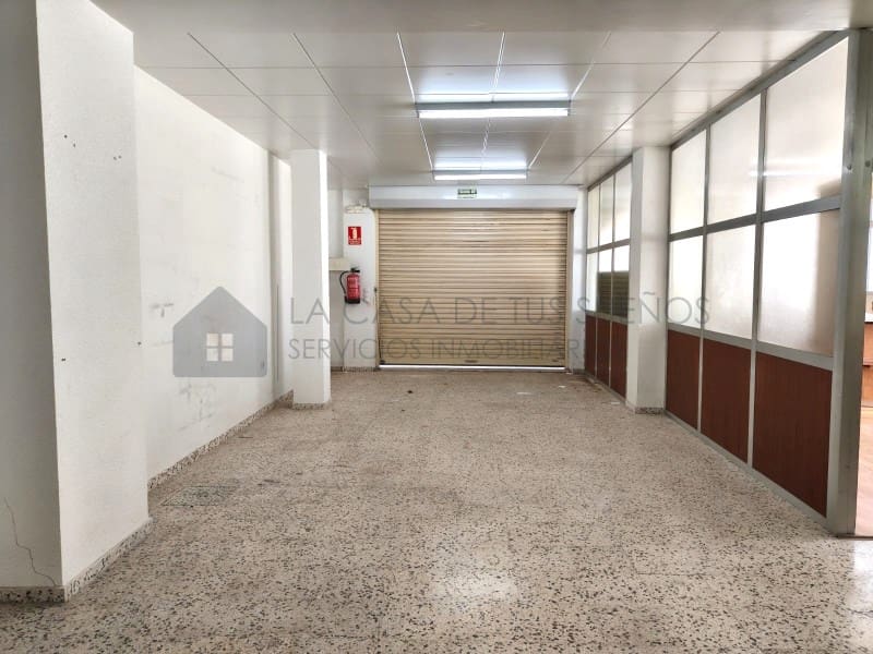 Kommersiell til salgs i Sax - € 117 000 (Ref: 9994215)