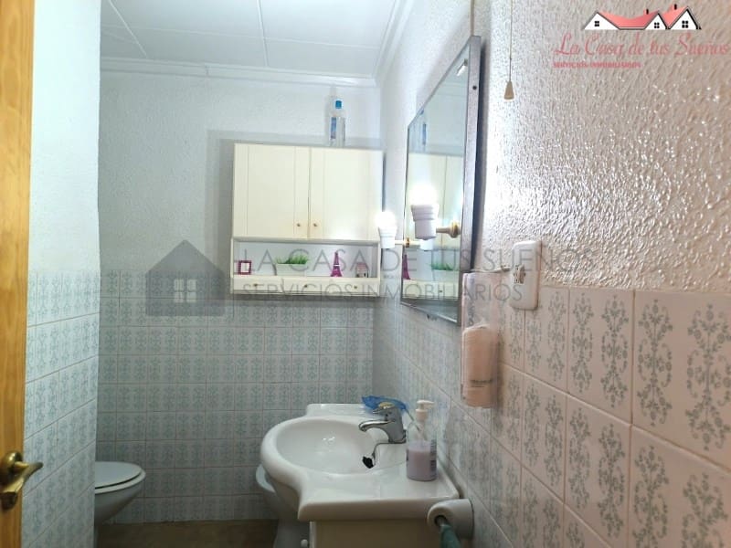 6 camera da letto Villa in vendita in Sax con piscina garage - 350.000 € (Rif: 9996771)