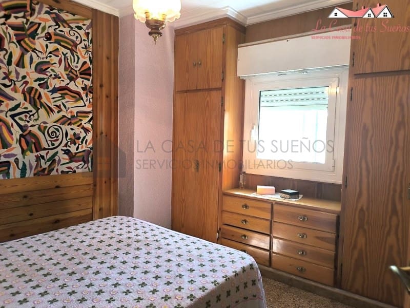 6 camera da letto Villa in vendita in Sax con piscina garage - 350.000 € (Rif: 9996771)