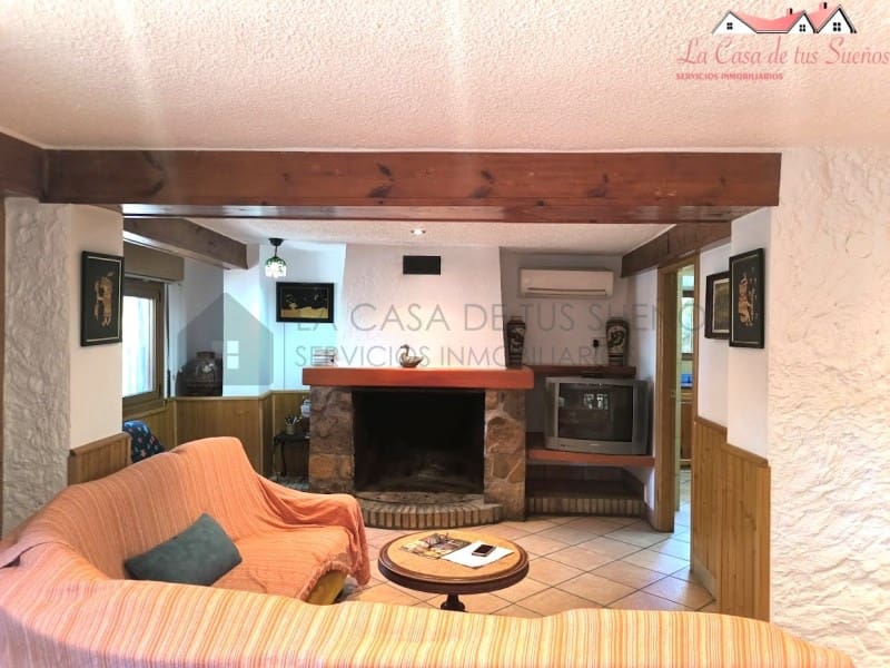 6 camera da letto Villa in vendita in Sax con piscina garage - 350.000 € (Rif: 9996771)