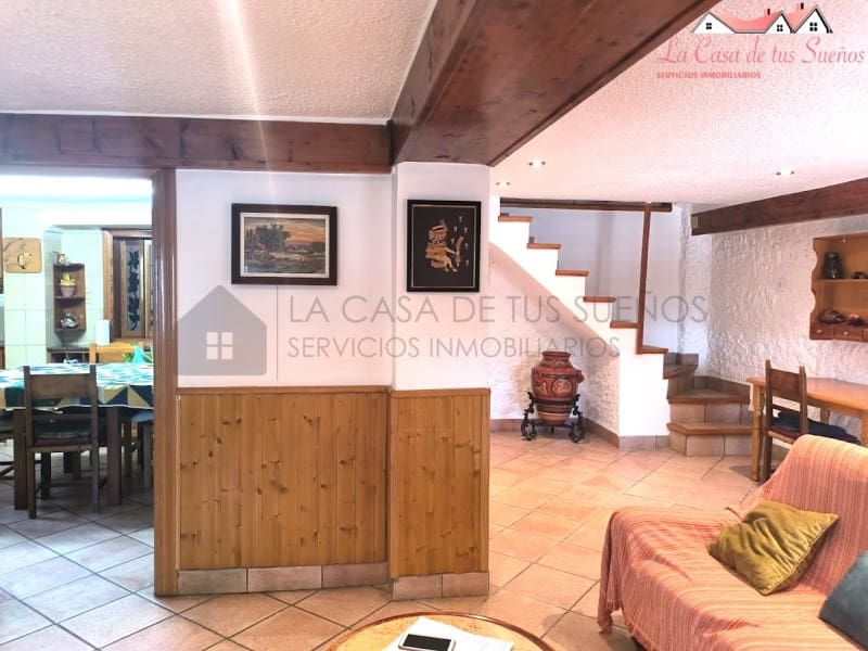 6 camera da letto Villa in vendita in Sax con piscina garage - 350.000 € (Rif: 9996771)