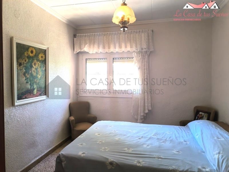 6 camera da letto Villa in vendita in Sax con piscina garage - 350.000 € (Rif: 9996771)