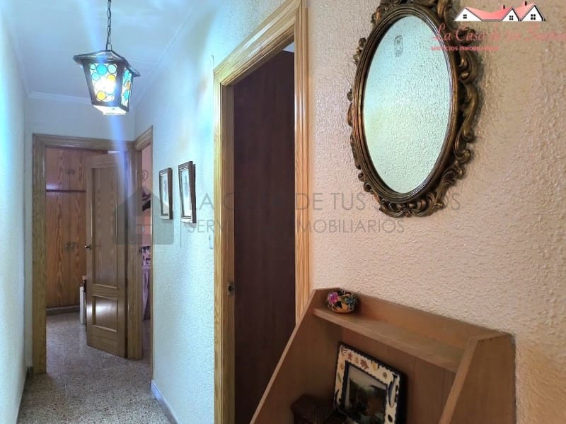 6 camera da letto Villa in vendita in Sax con piscina garage - 350.000 € (Rif: 9996771)