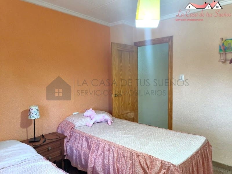 6 camera da letto Villa in vendita in Sax con piscina garage - 350.000 € (Rif: 9996771)