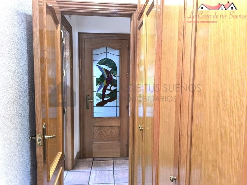 6 camera da letto Villa in vendita in Sax con piscina garage - 350.000 € (Rif: 9996771)