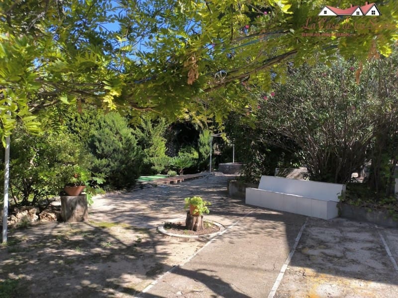 6 camera da letto Villa in vendita in Sax con piscina garage - 350.000 € (Rif: 9996771)