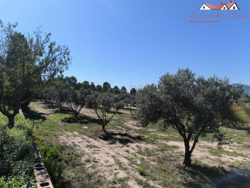 6 camera da letto Villa in vendita in Sax con piscina garage - 350.000 € (Rif: 9996771)