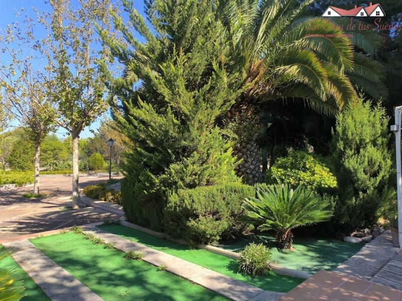 6 camera da letto Villa in vendita in Sax con piscina garage - 350.000 € (Rif: 9996771)