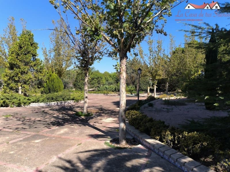 6 camera da letto Villa in vendita in Sax con piscina garage - 350.000 € (Rif: 9996771)