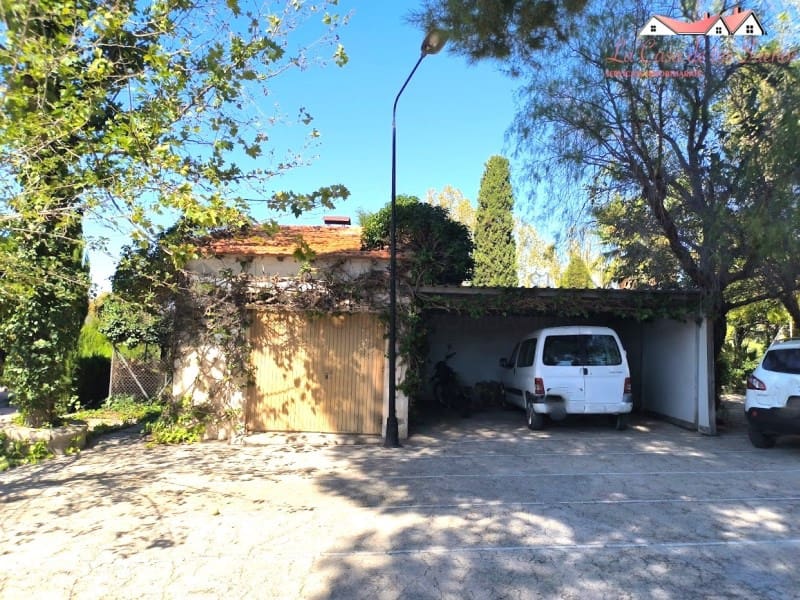 6 camera da letto Villa in vendita in Sax con piscina garage - 350.000 € (Rif: 9996771)