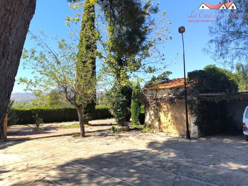 6 camera da letto Villa in vendita in Sax con piscina garage - 350.000 € (Rif: 9996771)