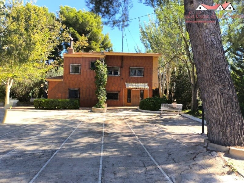 6 camera da letto Villa in vendita in Sax con piscina garage - 350.000 € (Rif: 9996771)