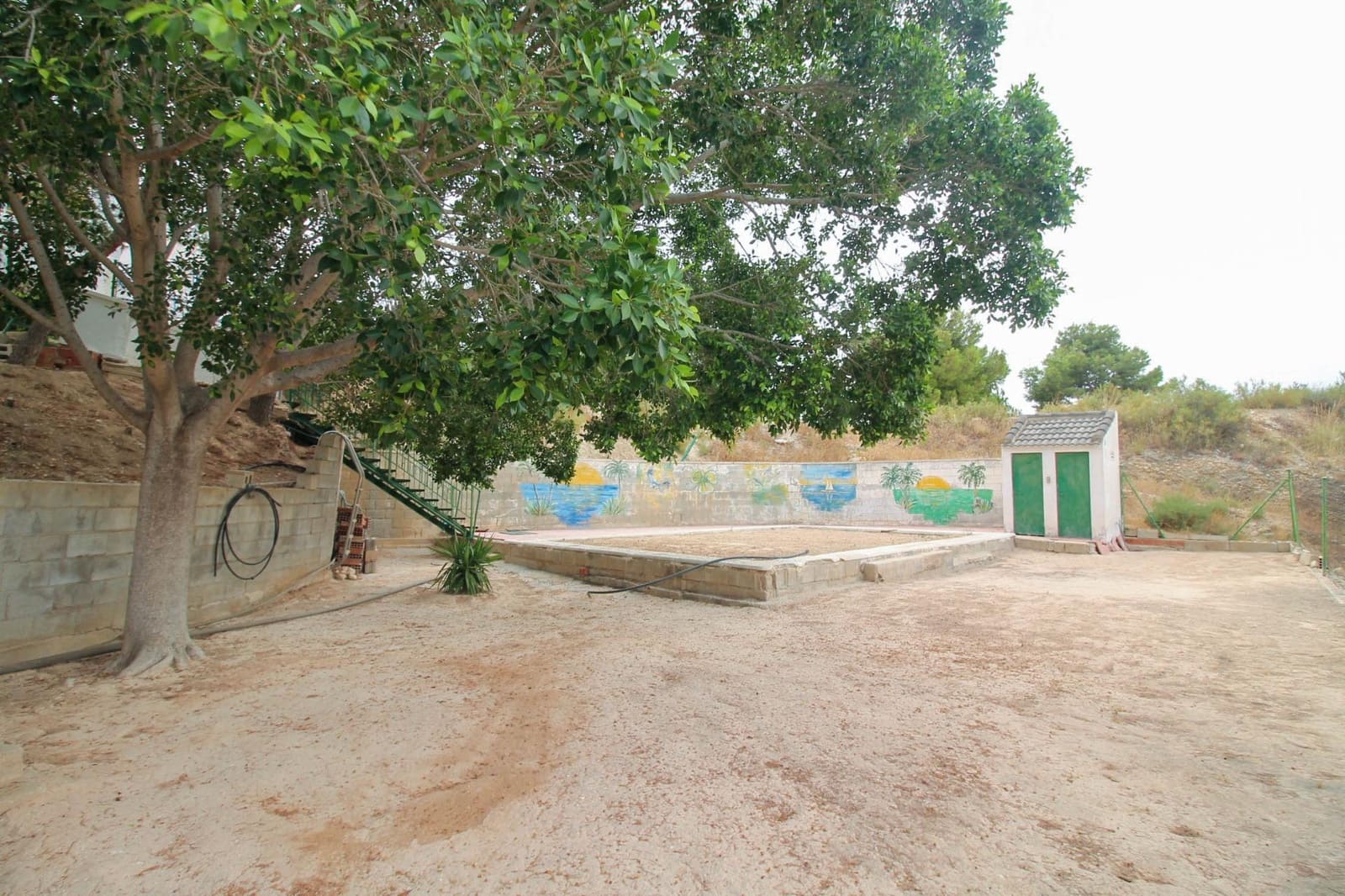 4 bedroom Finca/Country House for sale in Crevillente / Crevillent - € 260,000 (Ref: 10011526)