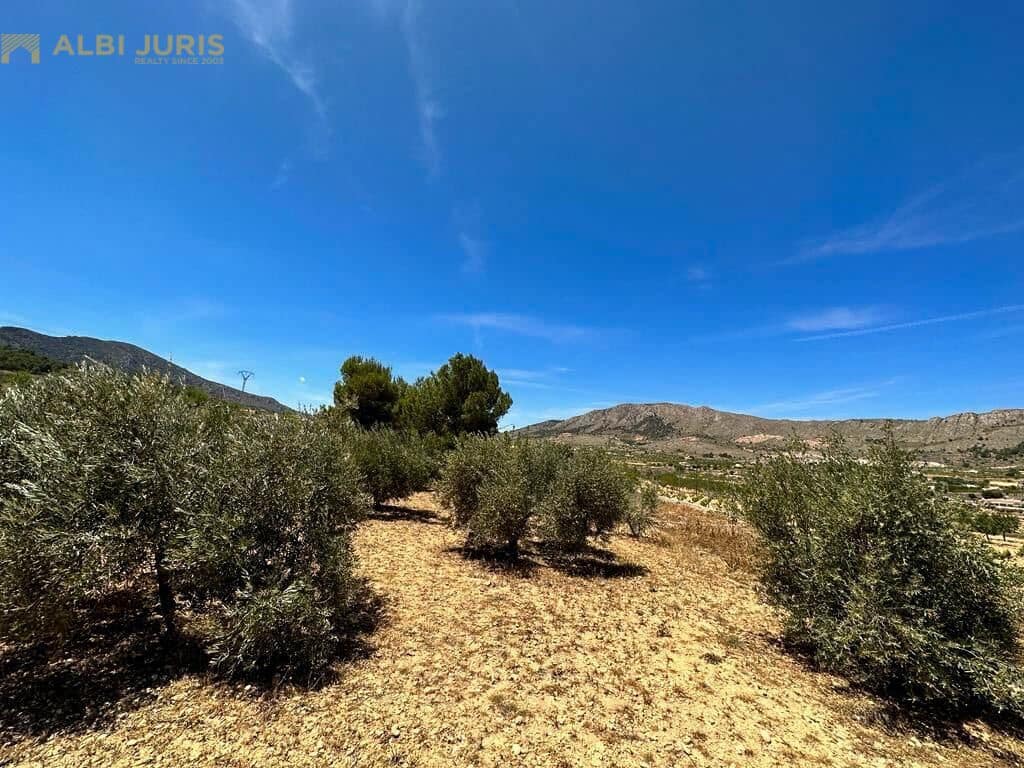5 chambre Finca/Maison de Campagne à vendre à La Romana avec piscine garage - 147 000 € (Ref: 7855126)