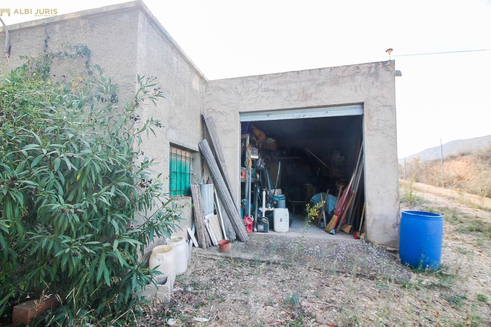 5 chambre Finca/Maison de Campagne à vendre à La Romana avec piscine garage - 147 000 € (Ref: 7855126)