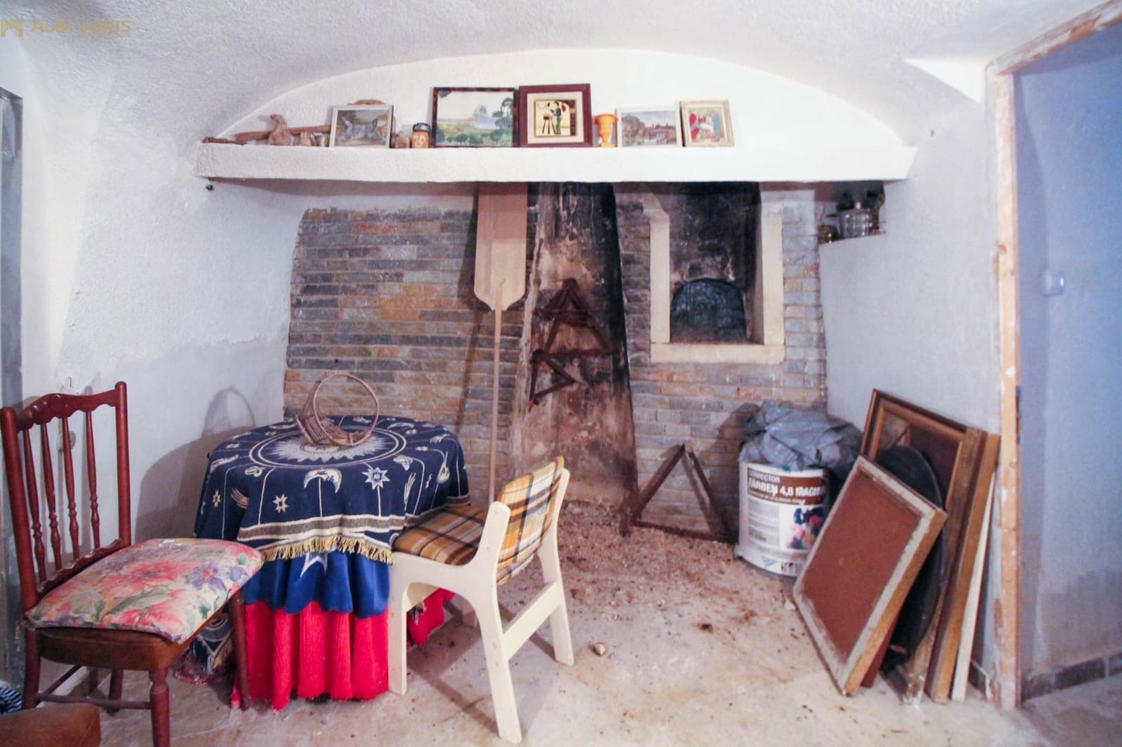 5 sypialnia Finka/Dom wiejski na sprzedaż w La Romana z basenem garażem - 147 000 € (Ref: 7855126)