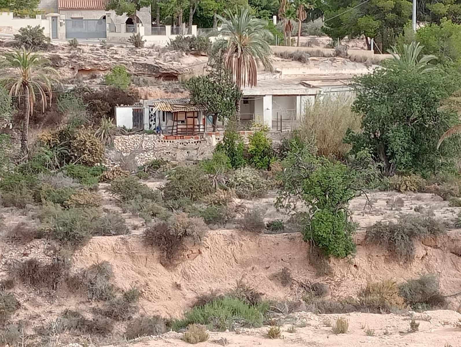 2 slaapkamer Finca/Landhuis te koop in Crevillente / Crevillent - € 119.000 (Ref: 8689663)