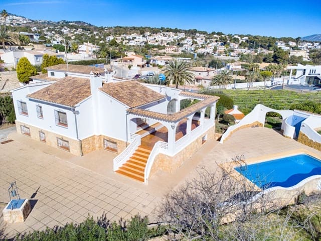 6 slaapkamer Villa te koop in Benissa met zwembad garage - € 790.000 (Ref: 8836751)
