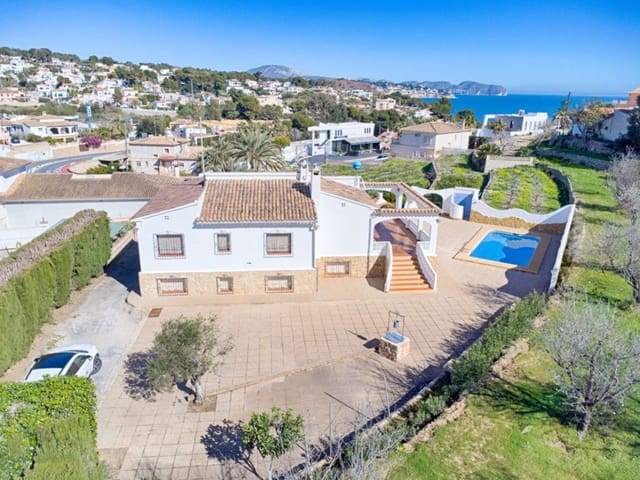 6 slaapkamer Villa te koop in Benissa met zwembad garage - € 790.000 (Ref: 8836751)