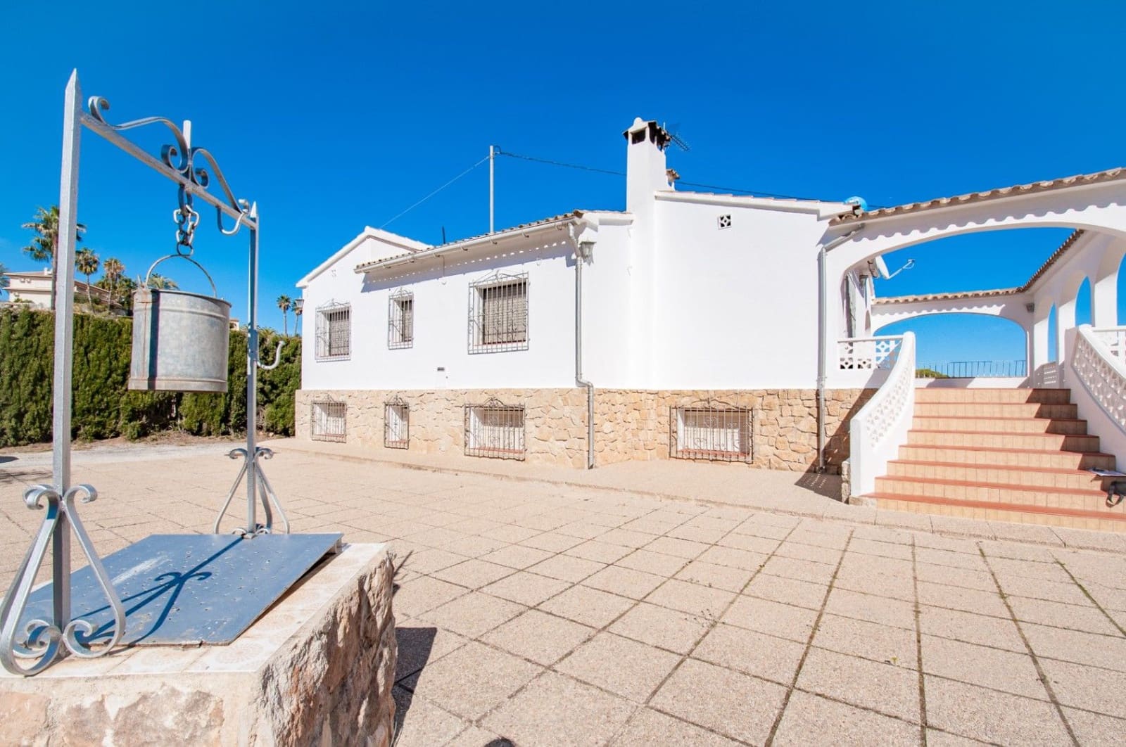 6 slaapkamer Villa te koop in Benissa met zwembad garage - € 790.000 (Ref: 8836751)