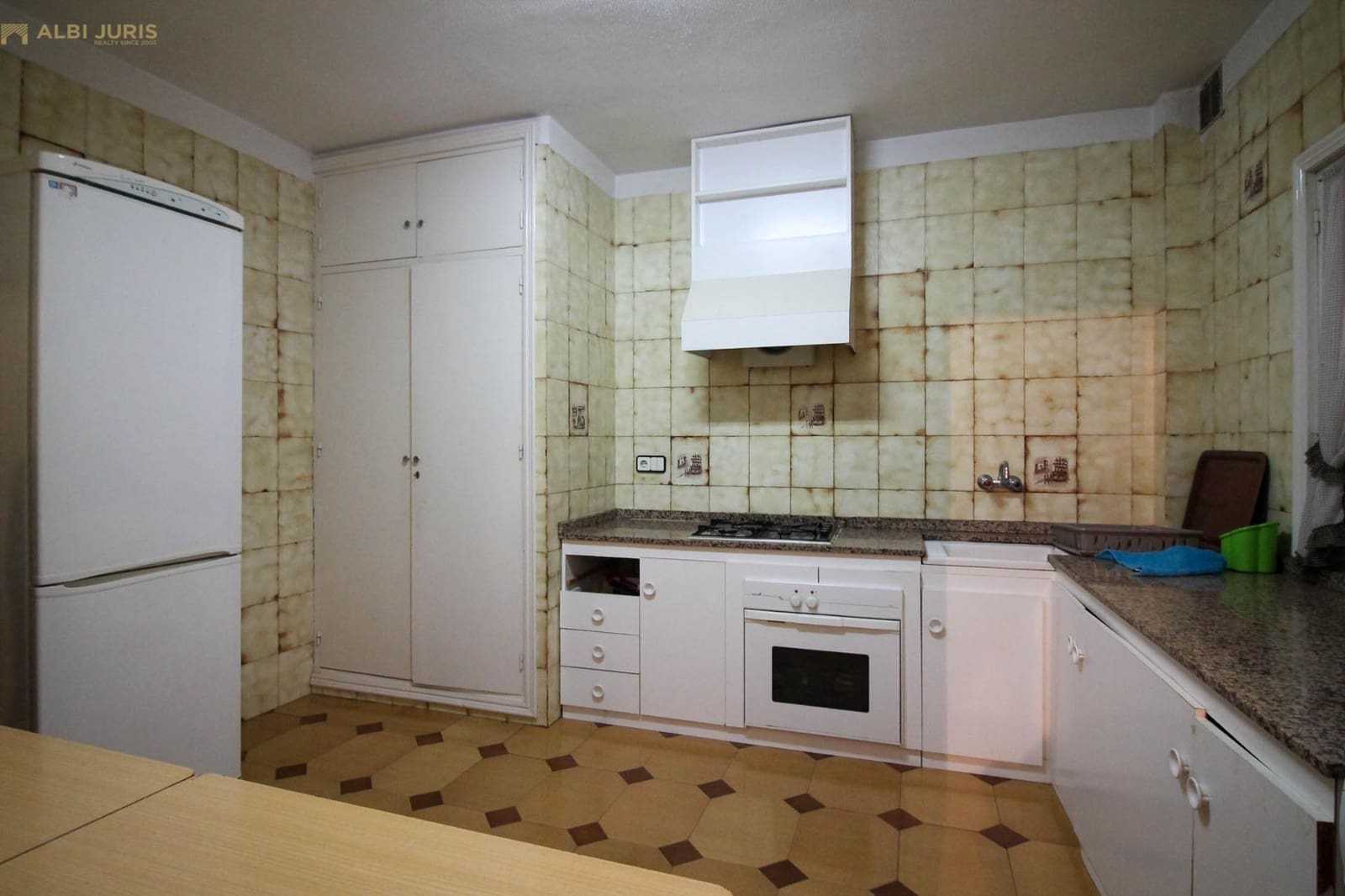 Chalet de 5 habitaciones en Crevillente / Crevillent en venta con garaje - 310.000 € (Ref: 8936763)