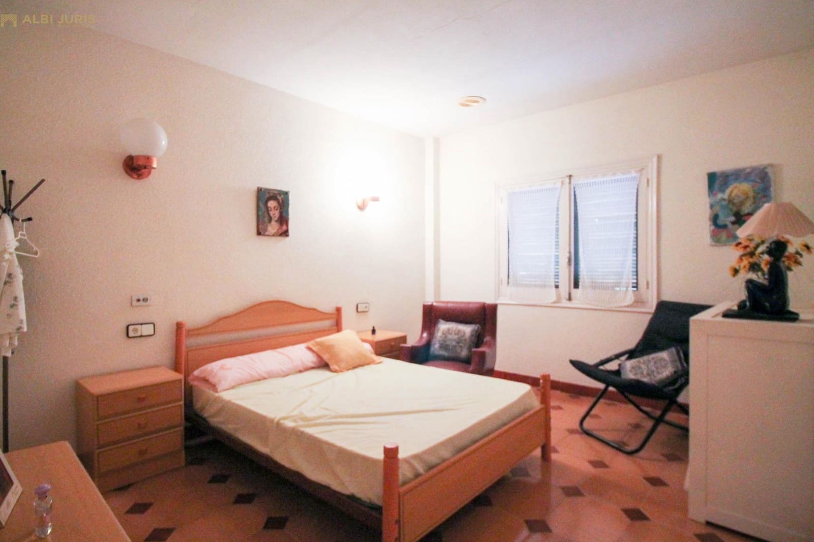 Chalet de 5 habitaciones en Crevillente / Crevillent en venta con garaje - 310.000 € (Ref: 8936763)