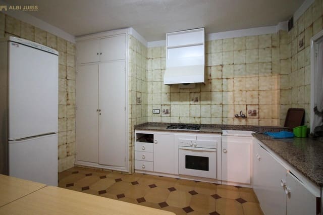 Chalet de 5 habitaciones en Crevillente / Crevillent en venta con garaje - 310.000 € (Ref: 8936763)