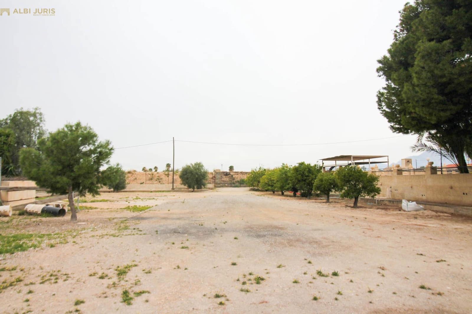 Chalet de 5 habitaciones en Crevillente / Crevillent en venta con garaje - 310.000 € (Ref: 8936763)