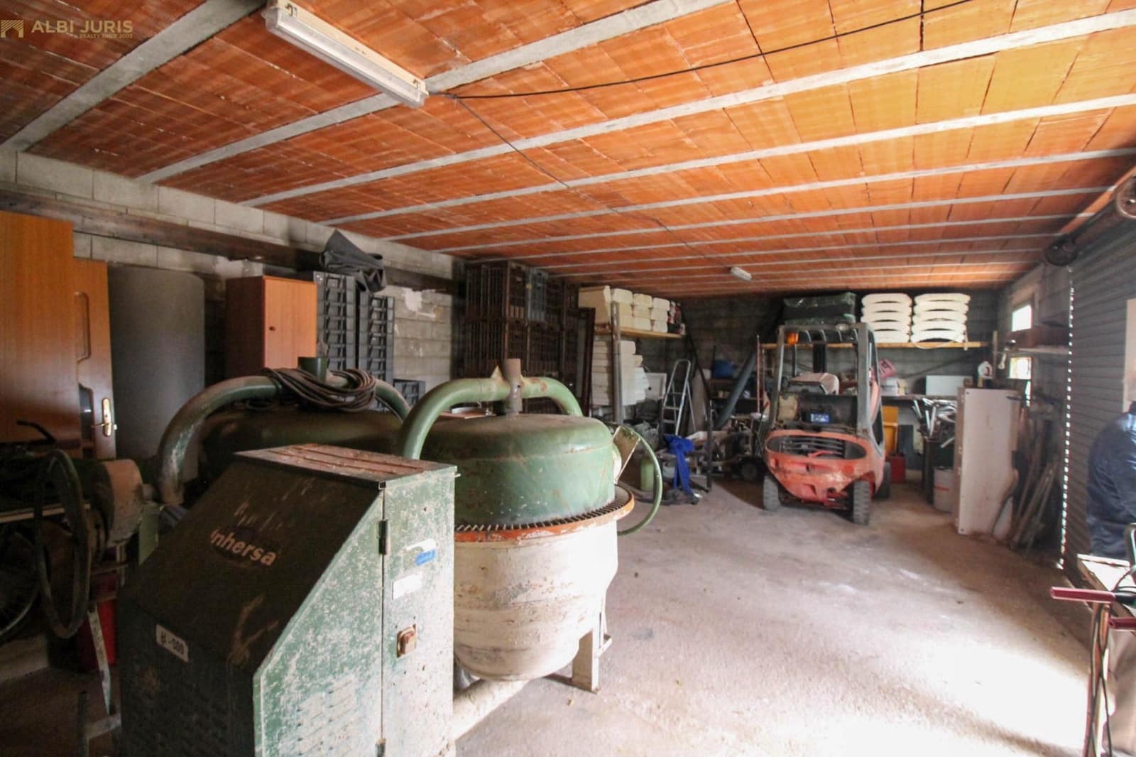 Chalet de 5 habitaciones en Crevillente / Crevillent en venta con garaje - 310.000 € (Ref: 8936763)