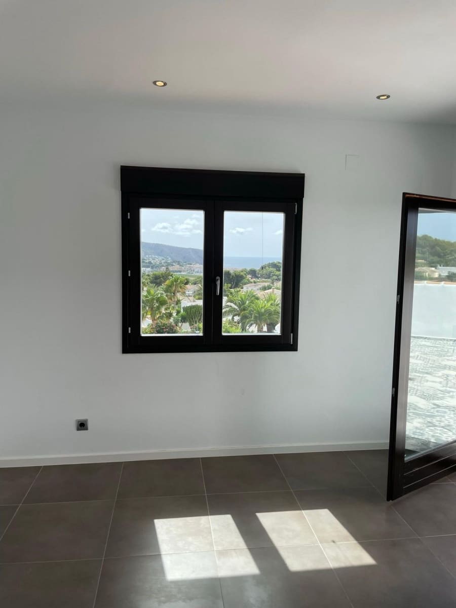 3 Zimmer Villa zu verkaufen in Moraira mit Pool - 1.440.000 € (Ref: 9108731)