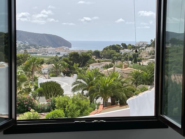 3 Zimmer Villa zu verkaufen in Moraira, Teulada-Moraira mit Pool - 1.440.000 € (Ref: 9108731)