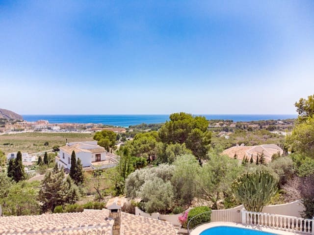Byggegrund til salg i Moraira, Teulada-Moraira - € 650.000 (Ref: 9108734)