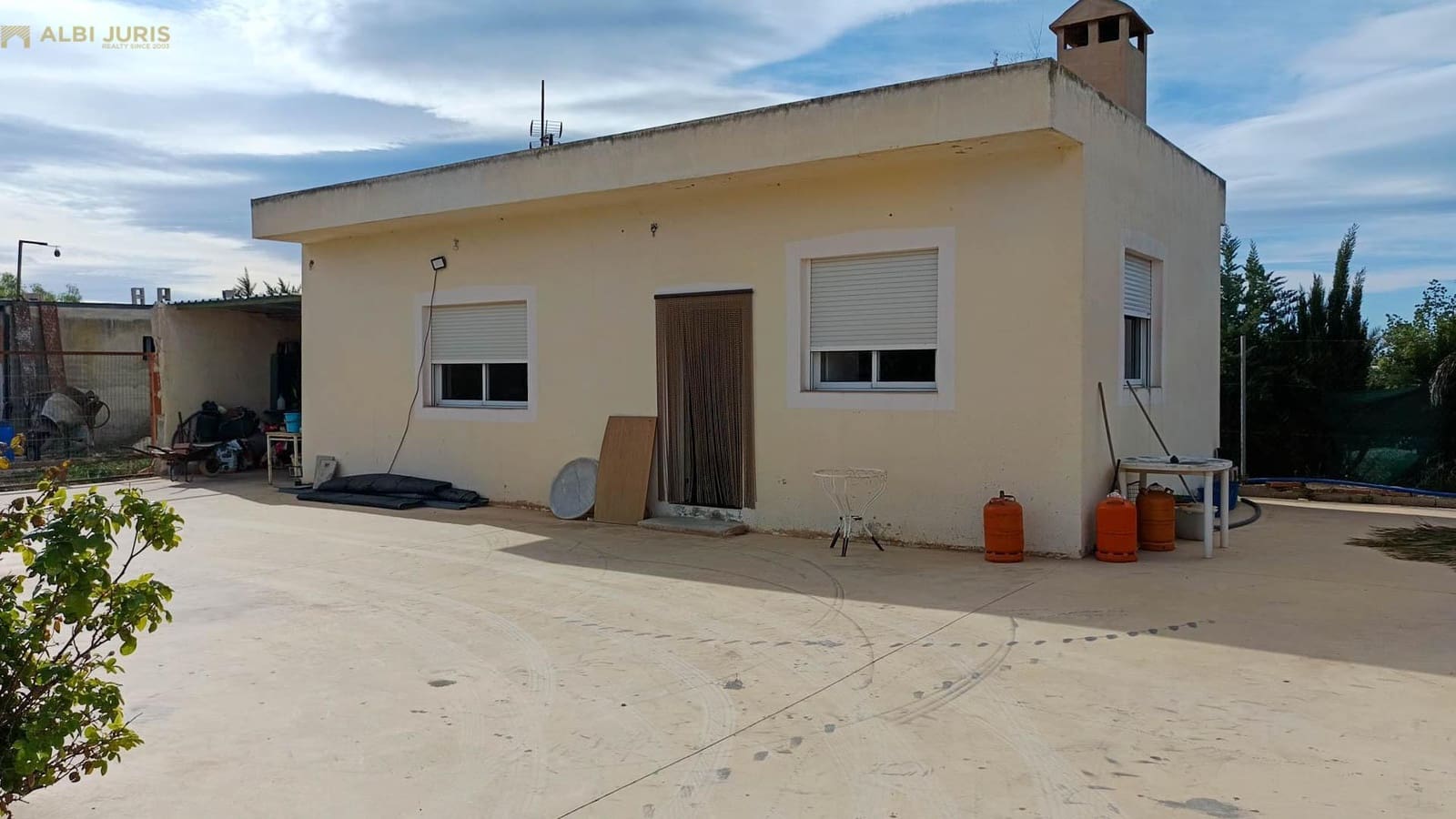 3 bedroom Villa for sale in Crevillente / Crevillent with pool - € 268,000 (Ref: 9901373)