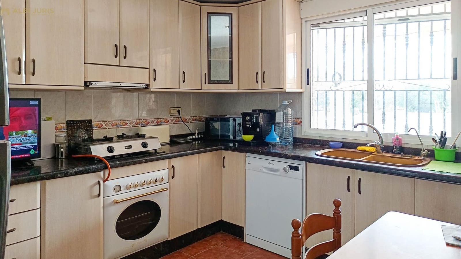 3 bedroom Villa for sale in Crevillente / Crevillent with pool - € 268,000 (Ref: 9901373)