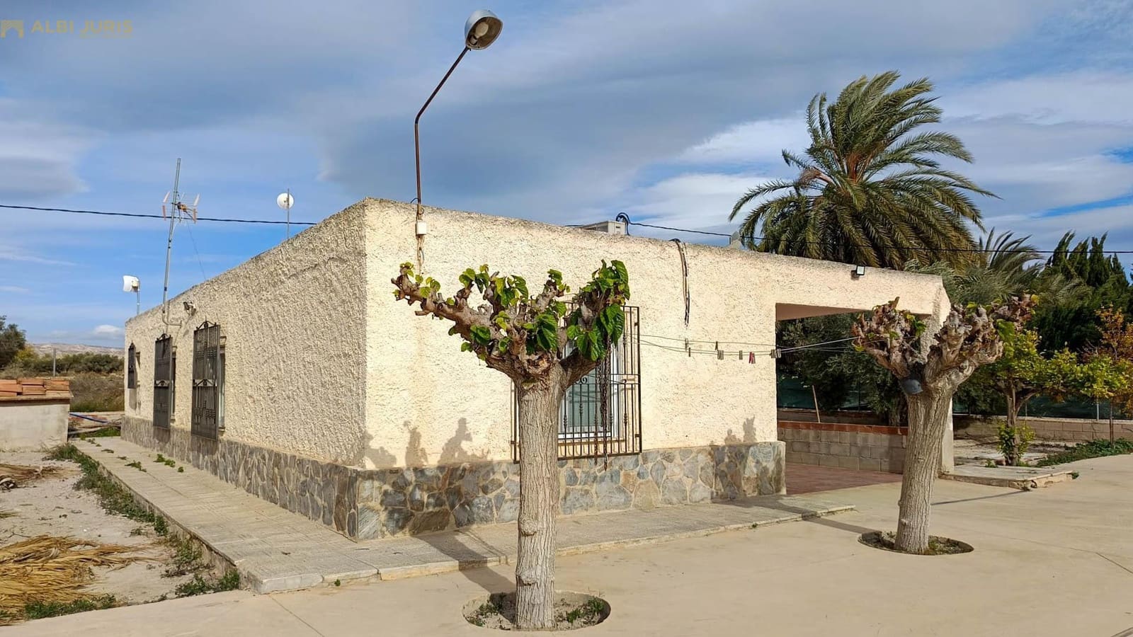 3 bedroom Villa for sale in Crevillente / Crevillent with pool - € 268,000 (Ref: 9901373)