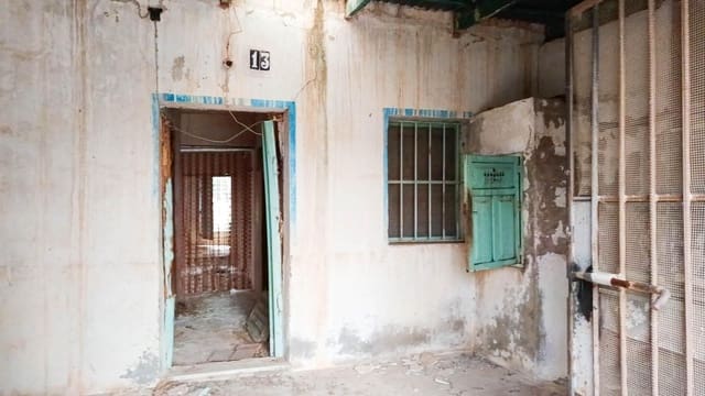 2 slaapkamer Finca/Landhuis te koop in Crevillente / Crevillent - € 50.000 (Ref: 9901374)