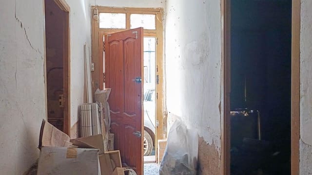 Adosado de 2 habitaciones en Crevillente / Crevillent en venta - 43.000 € (Ref: 9901375)