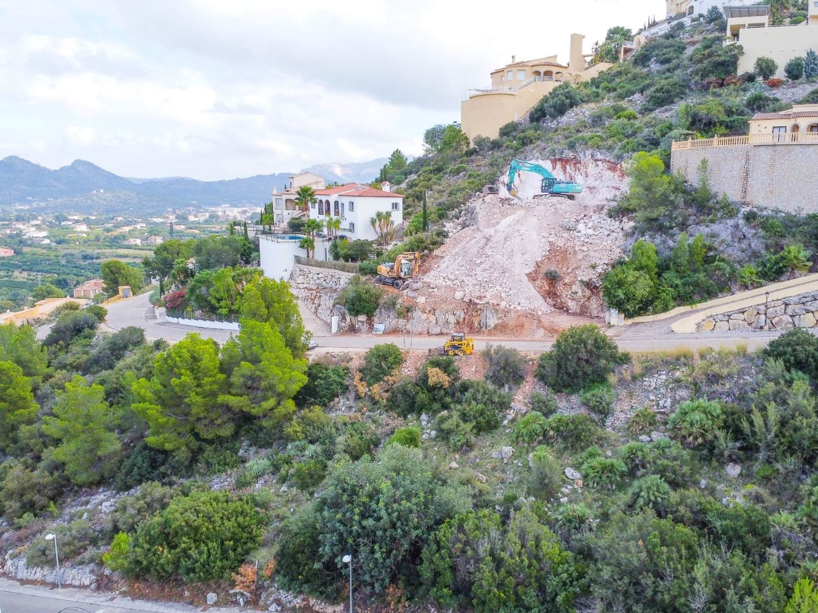 3 bedroom Villa for sale in Pedreguer with pool - € 845,000 (Ref: 9901377)