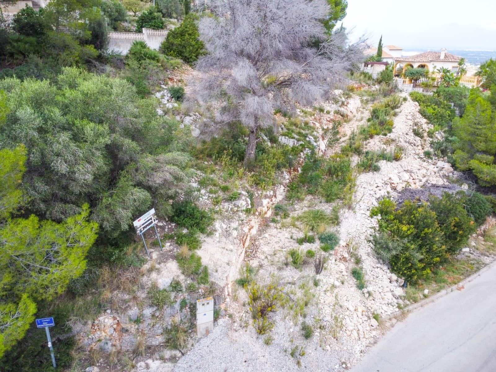 3 bedroom Villa for sale in Pedreguer with pool - € 733,000 (Ref: 9901378)